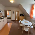 Valja *